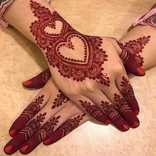 Elegant Indian and Arabic Mehndi Designs