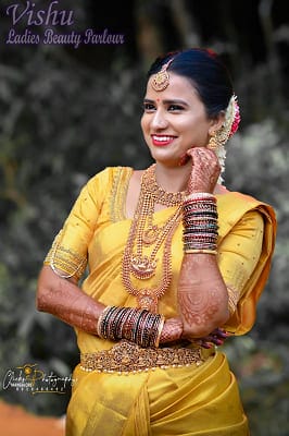 vishu beauty parlour bc road - Shruthi perne makeup texture