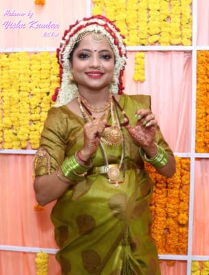 vishu beauty parlour bc road - Rashmitha  facial makeup