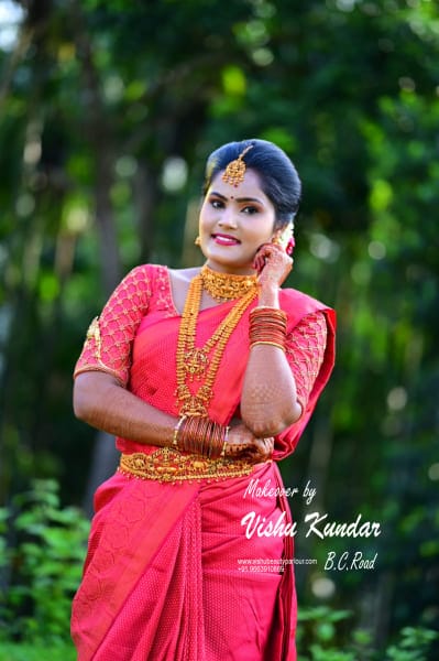 vishu beauty parlour bc road - Pavithra shetty  wedding photographer